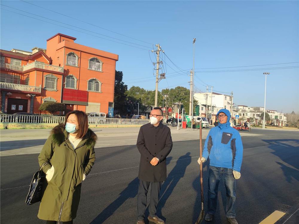 永和集團(tuán)董事長孔德穩(wěn)蒞臨分公司、項(xiàng)目施工現(xiàn)場檢查指導(dǎo)工作